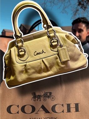 👜 Coach Leather Satchel – Yellow – Style F15415 vintage​